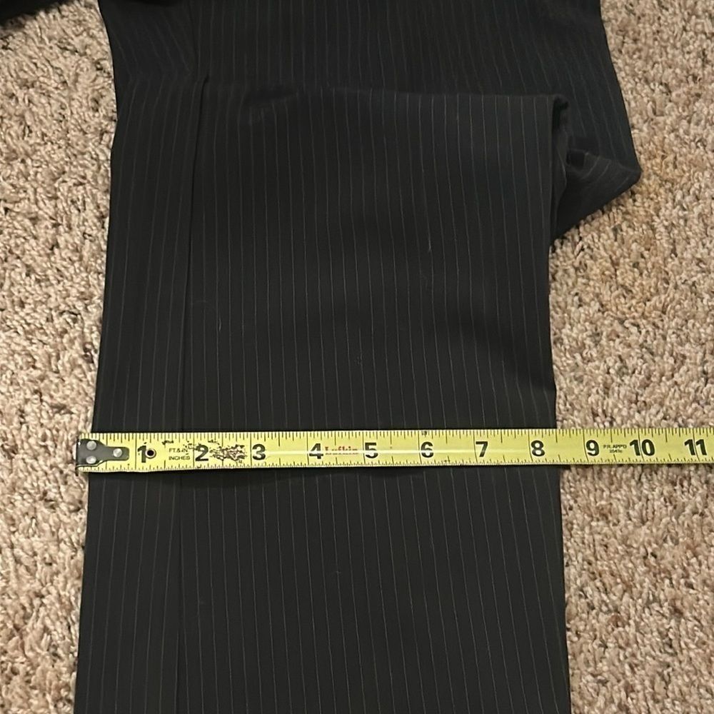 Cabi 619R black slacks Size 4 C - Picture 10 of 10